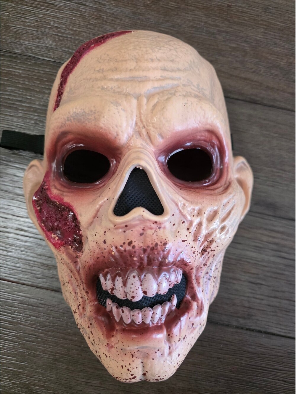 2019 Film Haunt Ghost Zombie Halloween Replica Mask Memorabilia